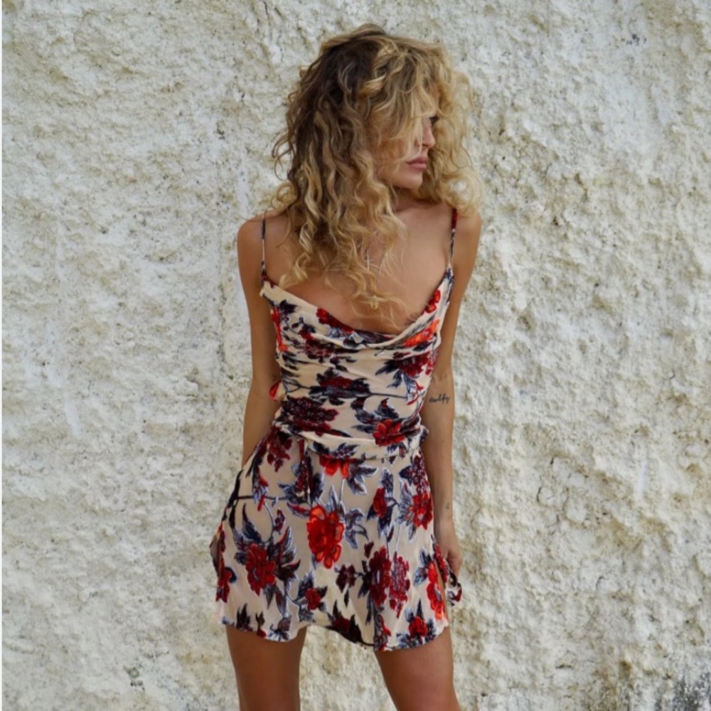 Rat & Boa Beige Mini Dress with Red Floral Print